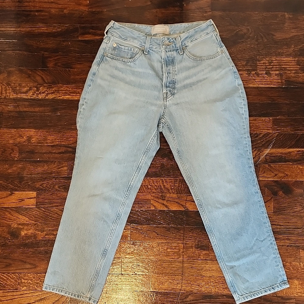 Everlane Curvy 90's Cheeky Straight Ankle Jeans in Light Wash